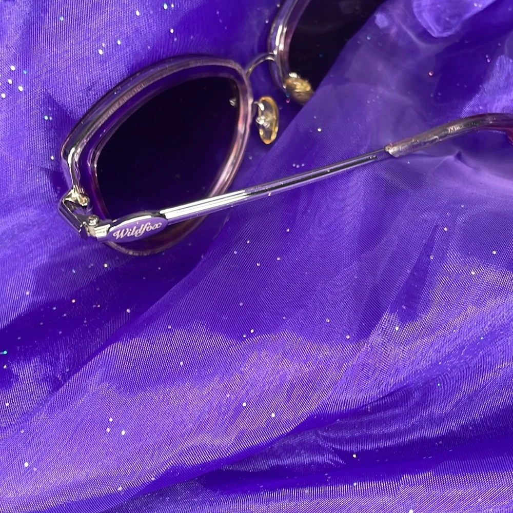 🎉Wildfox 💥RARE💥 Chaton Purple Sunglasses EUC - Picture 8 of 14